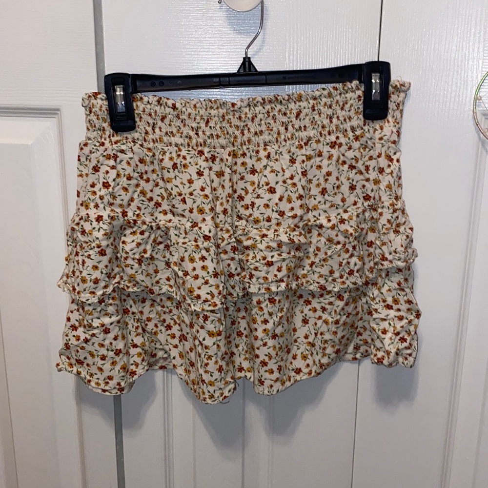 Joe Benbasset Large Floral Mini Skirt